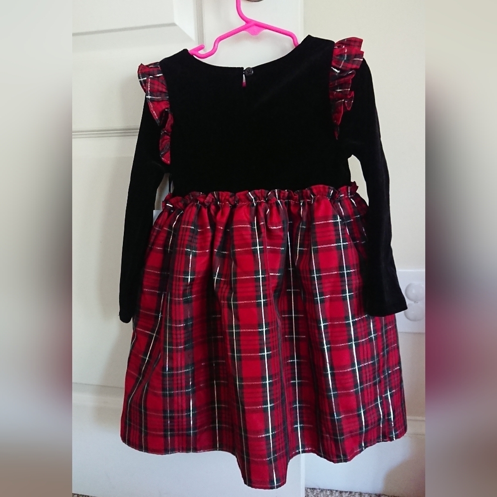 Pippa & Julie Velvet Plaid Dress In Plaid Red & Black Girl Dress Size 6 — image 4 of 8